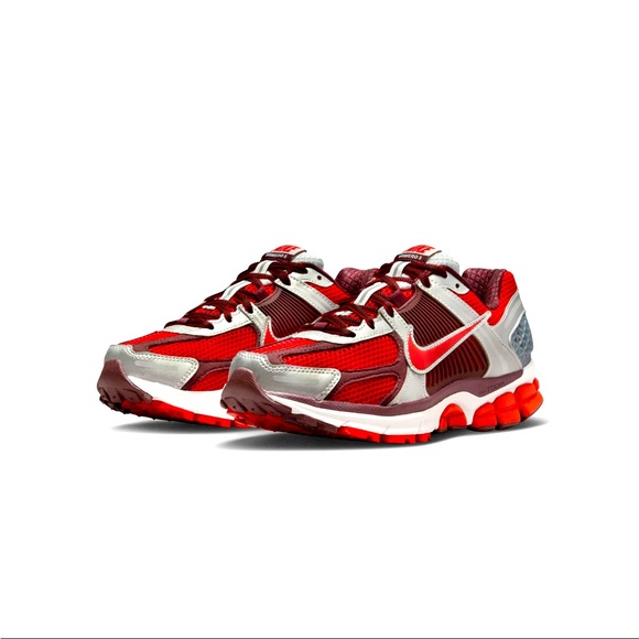 🎈🌹 NIKE ZOOM VOMERO 5 MYSTIC RED 🌹🎈